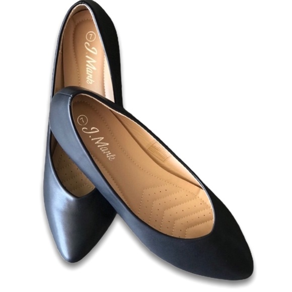 J.Mark Shoes - NEW Classic Black Faux Leather Pointed Toe Flat